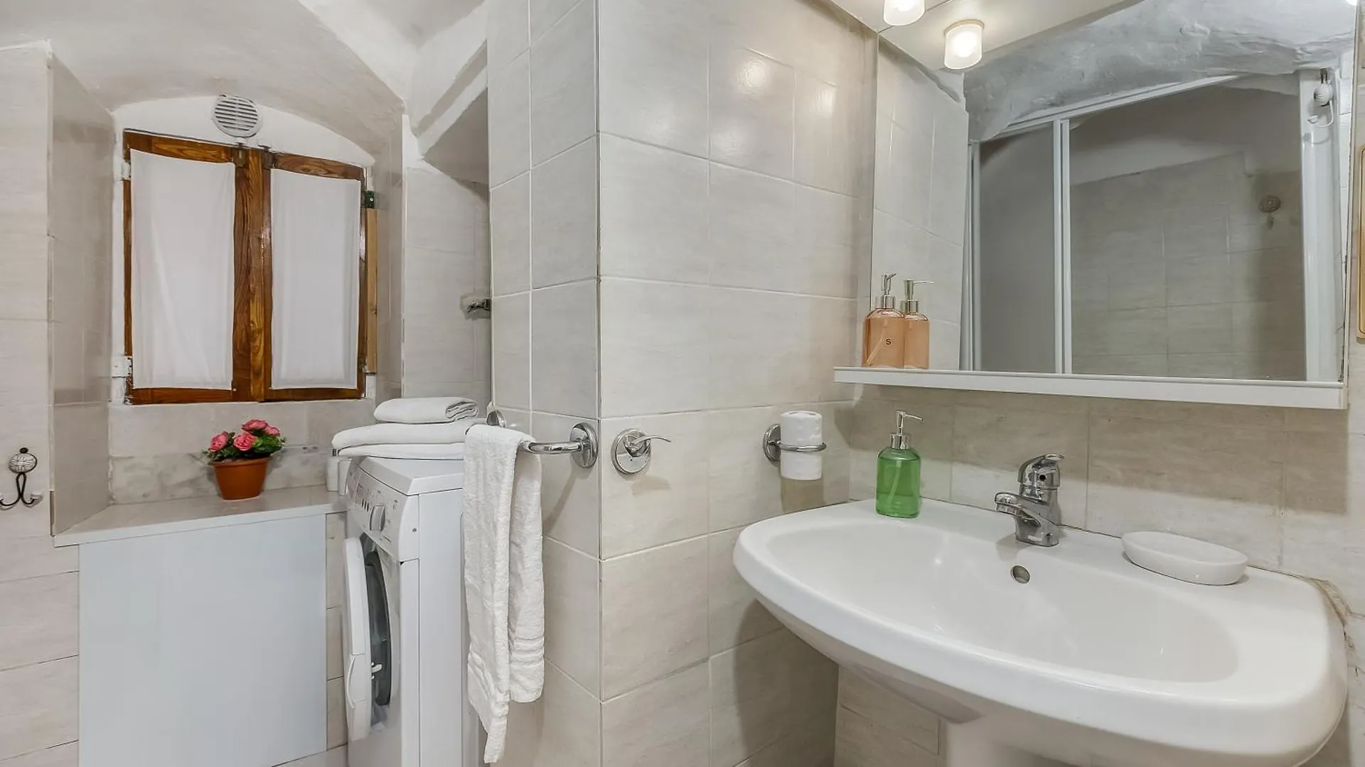 Casa Rivolte - Happy Rentals Sanremo 0*,
