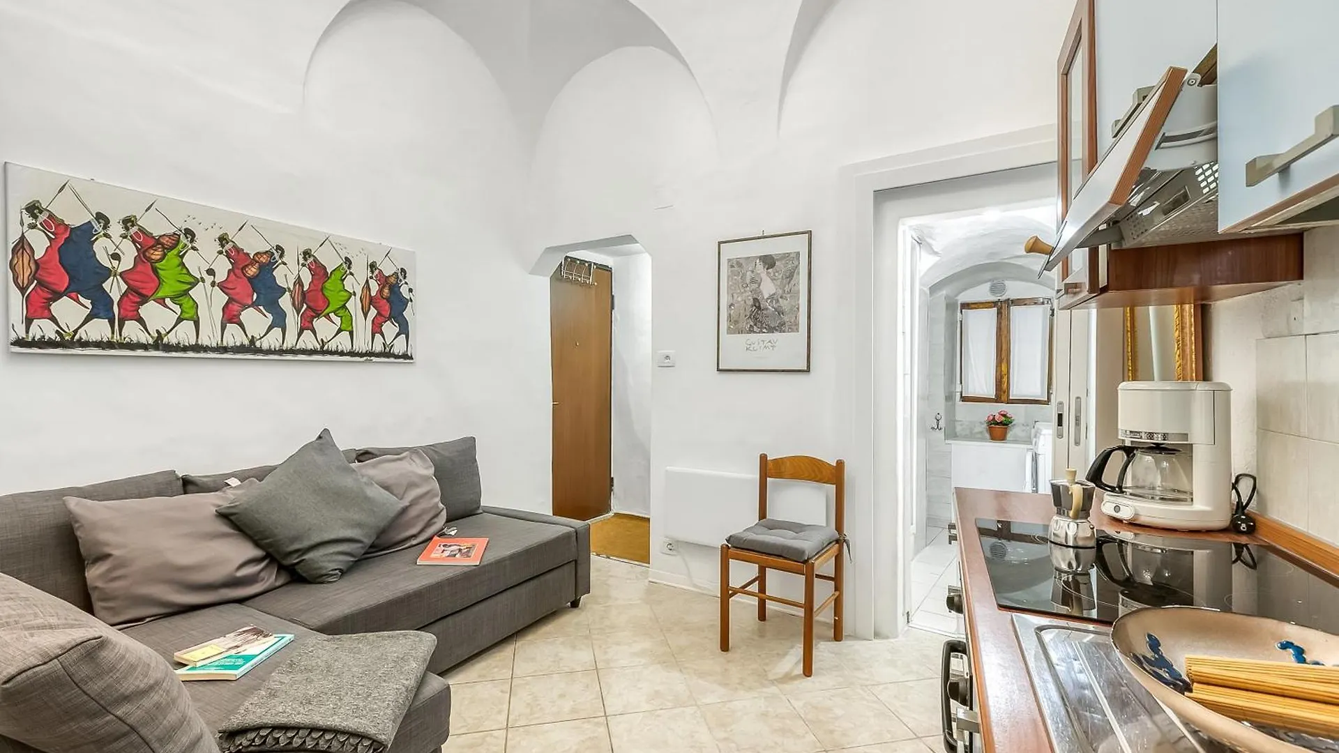 Casa Rivolte - Happy Rentals Sanremo Italy